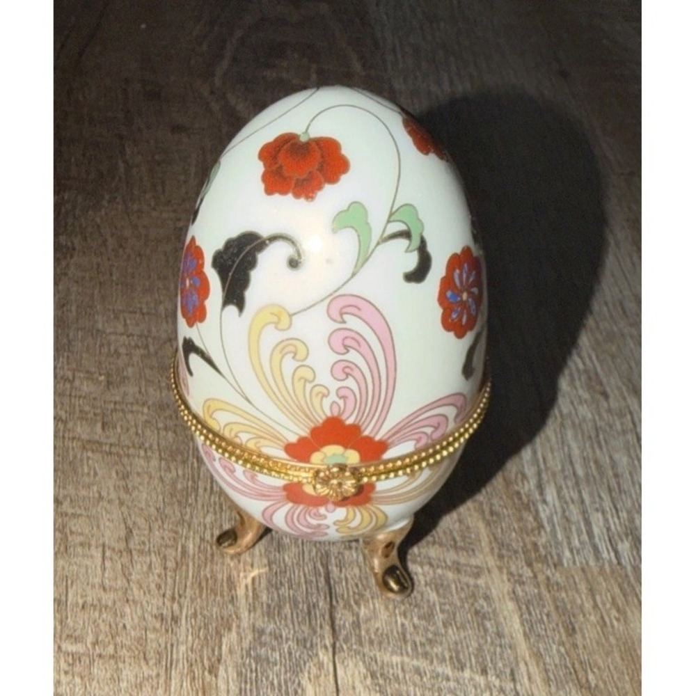 Vtg‎ 60s Trinket Box Decorative Egg Red  Pink Floral Gold Accents